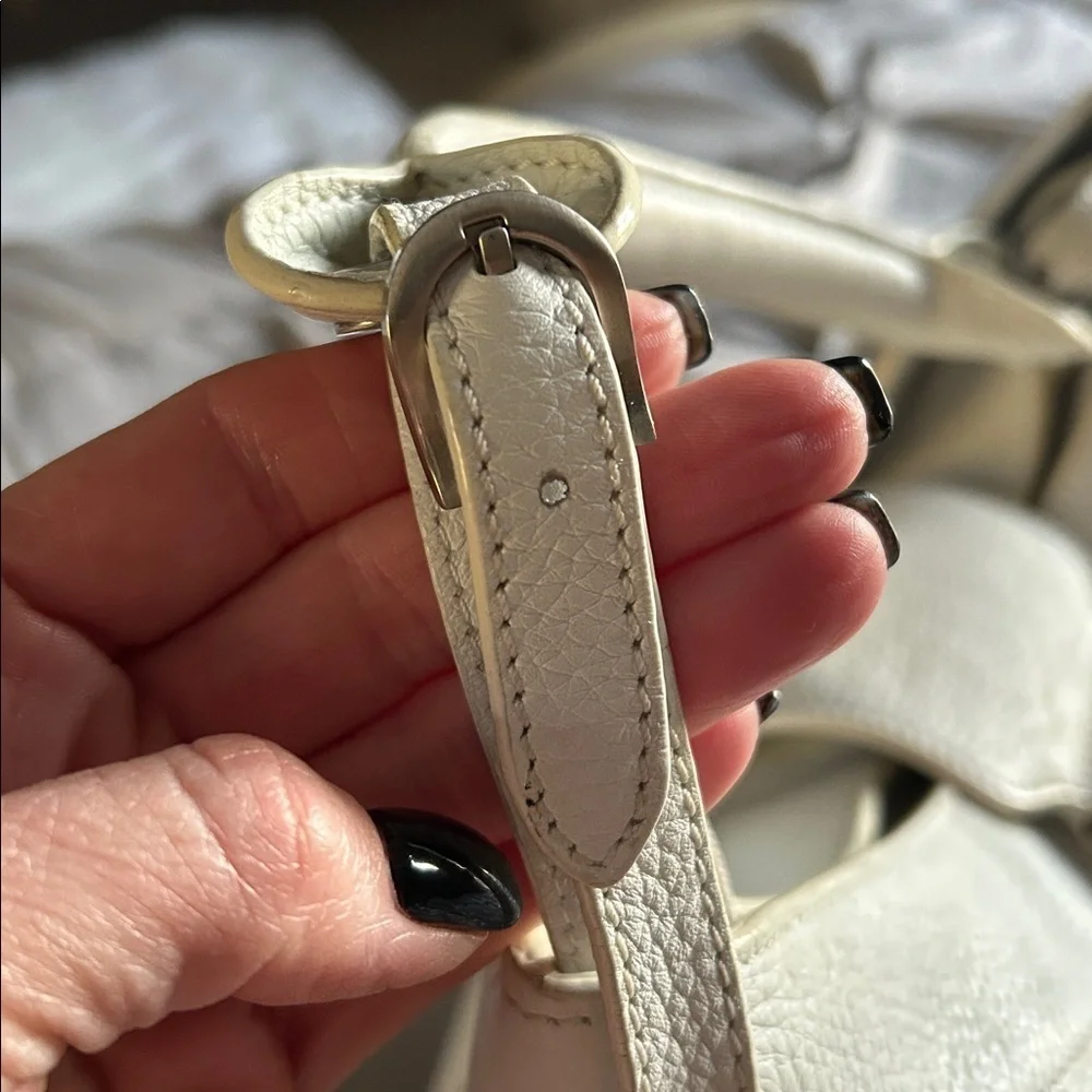 🤍 JIMMY CHOO White Pebbled Bag – Preloved Luxury 🤍